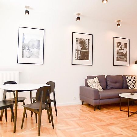 Апартаменты Apartament Lekka Варшава Экстерьер фото
