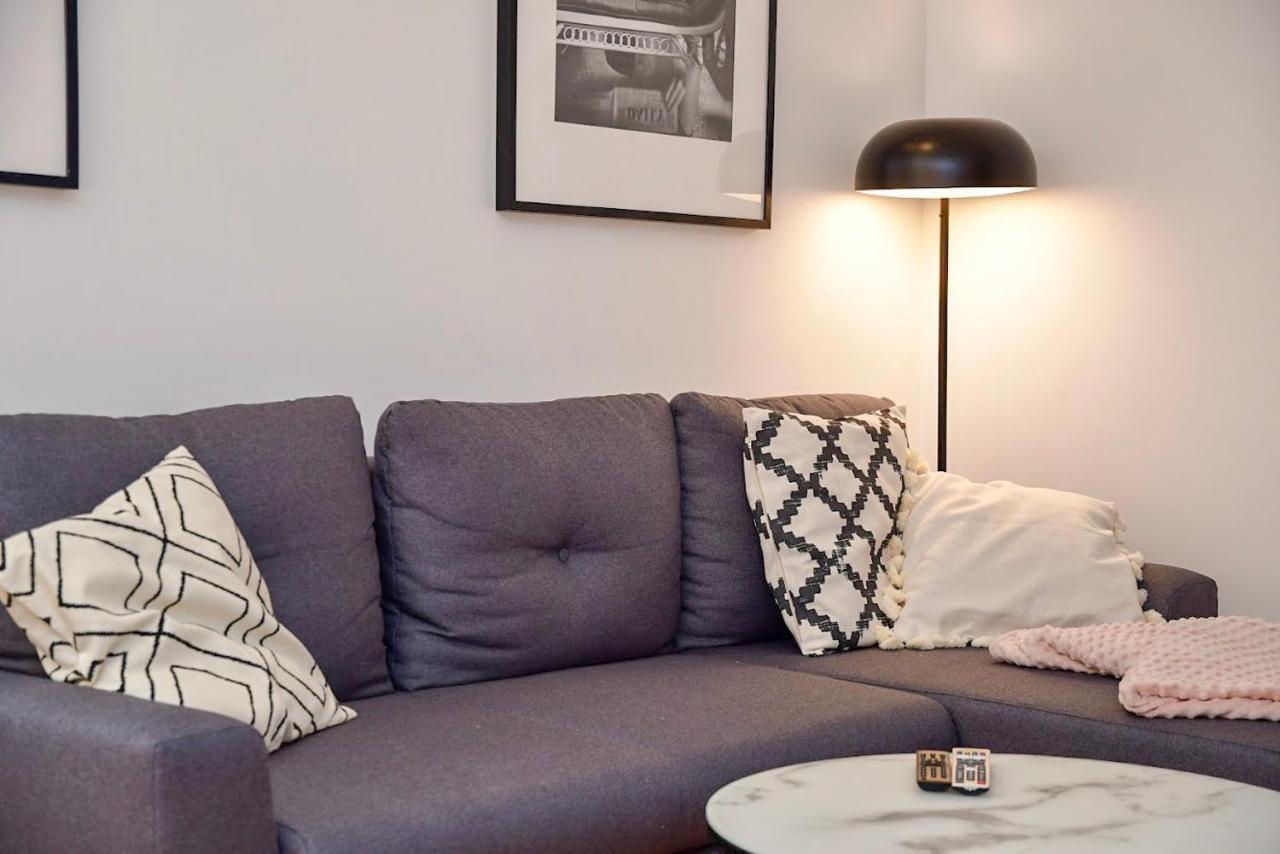 Апартаменты Apartament Lekka Варшава Экстерьер фото